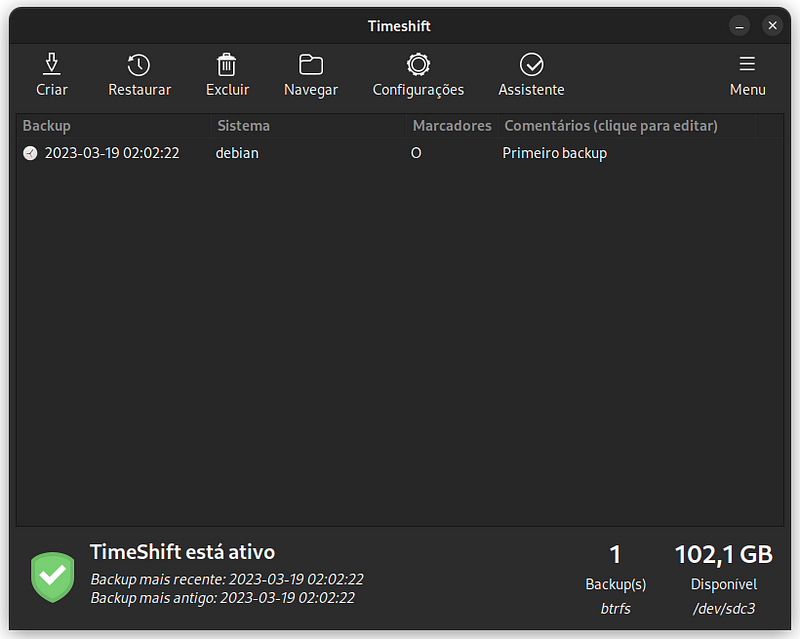 Screenshot da interface do Timeshift