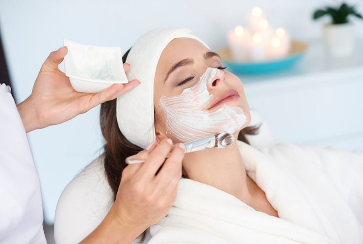 Express Facials Services in Lithonia