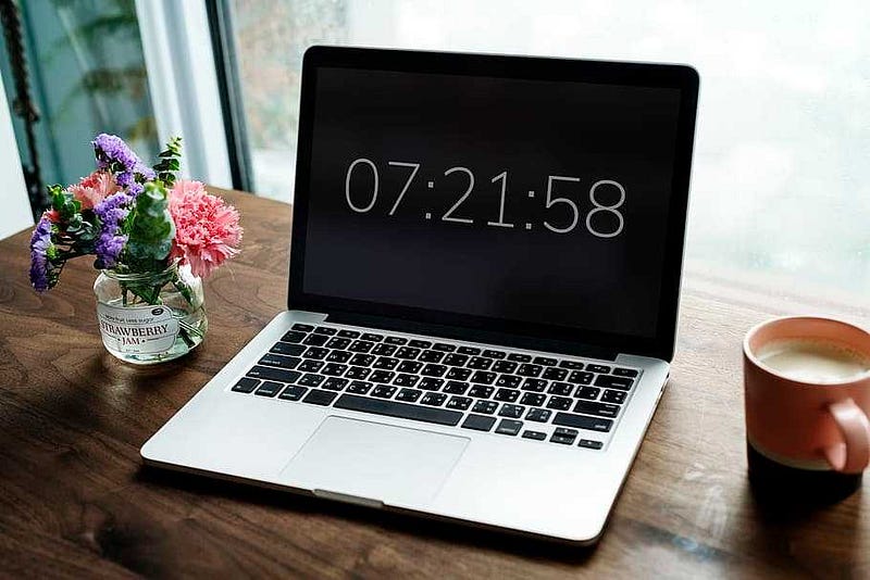 Real time Events — WebSockets vs Server Sent Events