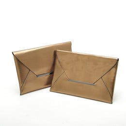 Metallic envelope