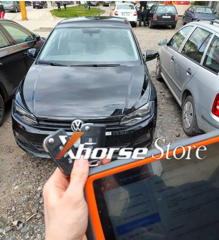 Xhorse VVDI Key Tool Plus Adds Key on 2019 VW Polo MQB49/5C