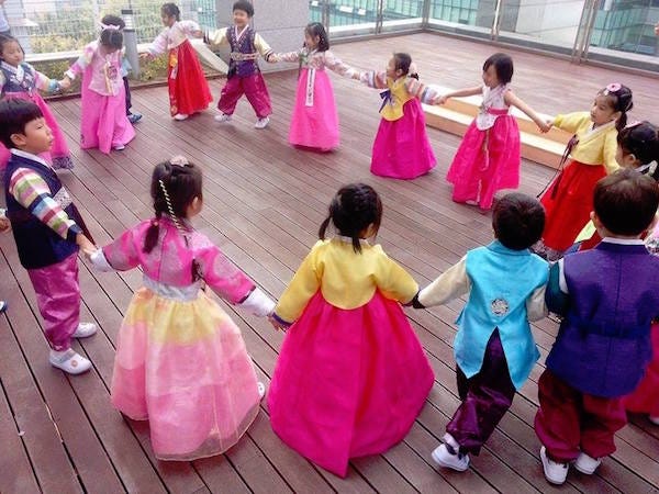 Smart Girls Understand: Korean Lunar New Year – Amy 