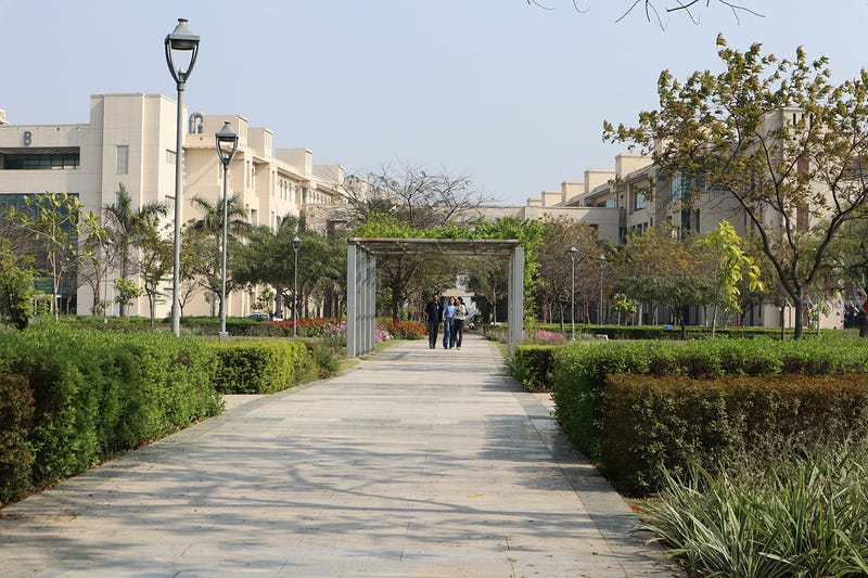 On-Campus vs Off-Campus Recruitment at Infosys, TCS, Wipro, and 