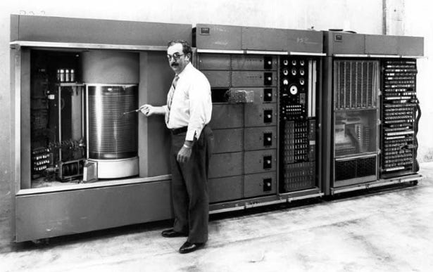 IBM 305 RAMAC – 1956