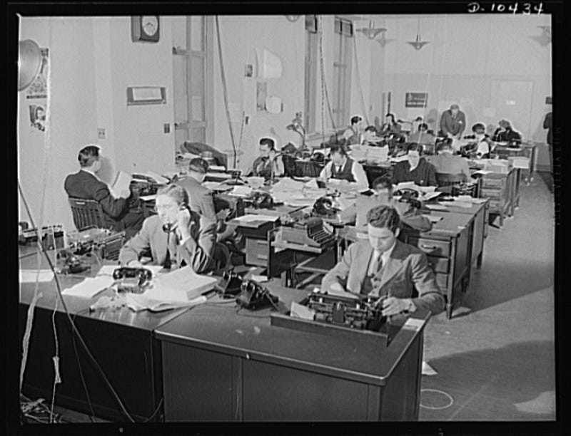 This Study Suggests Open Plan Offices Make People Less Social