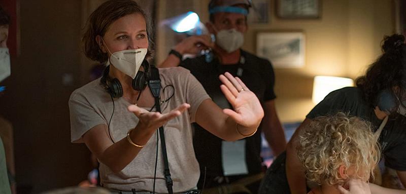 Interview (Video): Maggie Gyllenhaal