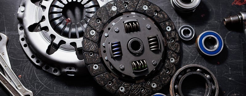 https://www.smautoservice.co.uk/clutch-repair-replacement-trowbridge-uk/
