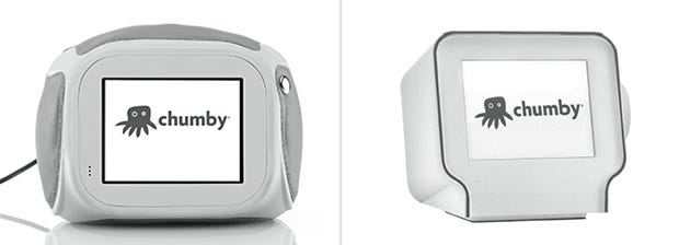 左がchumby Classic, 右がchumby
One。使い勝手は同じだがCPUや設計等ハードウェアのプラットホームは異なり、価格も半分になっている。