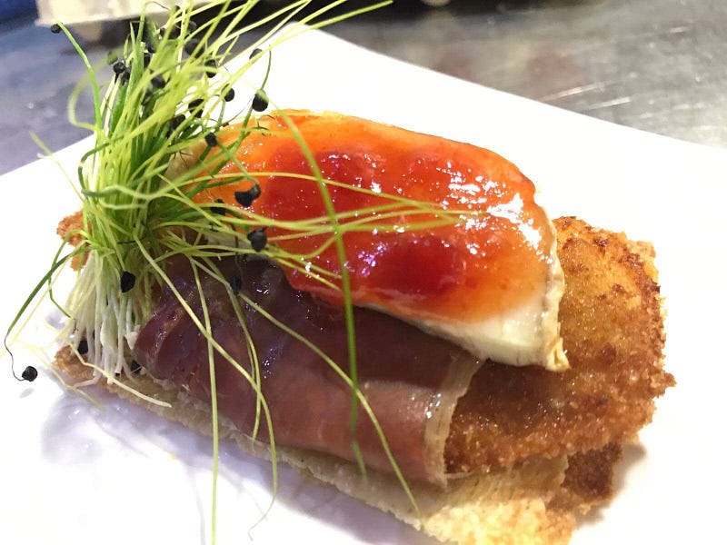 Top 4 Tapas Bars in Granada Top 4 Tapas Bars in Granada