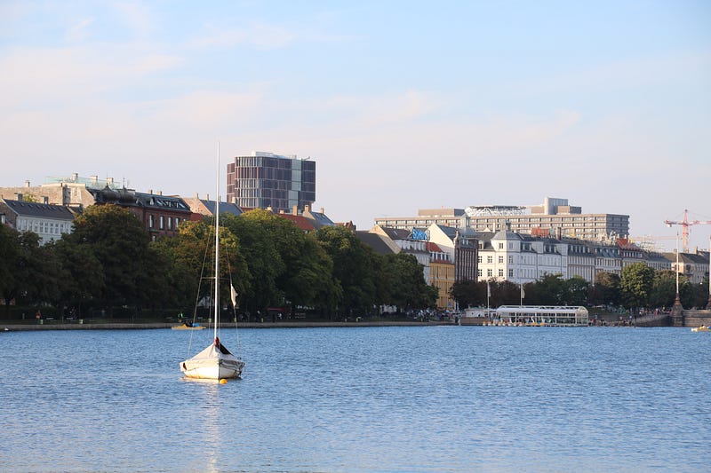 descriptive essay about a lake descriptive essay about a lake