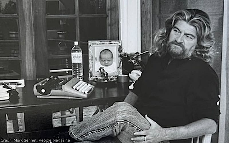 Screenwriting 101: Joe Eszterhas
