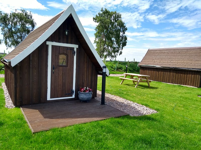 Cool Camping Cabins In The Uk Cabinbookers