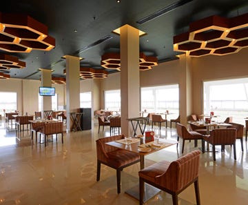 http://www.naveenhotels.com/gallery.php