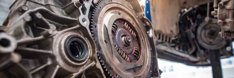 https://www.smautoservice.co.uk/clutch-repair-replacement-trowbridge-uk/