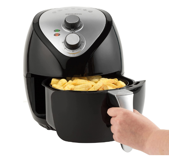 Go Healthy Hot Air Fryer black with french fryie’s in it