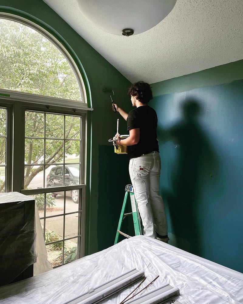 How to Use Delft, a Cool and Relaxing Blue, in Your Home