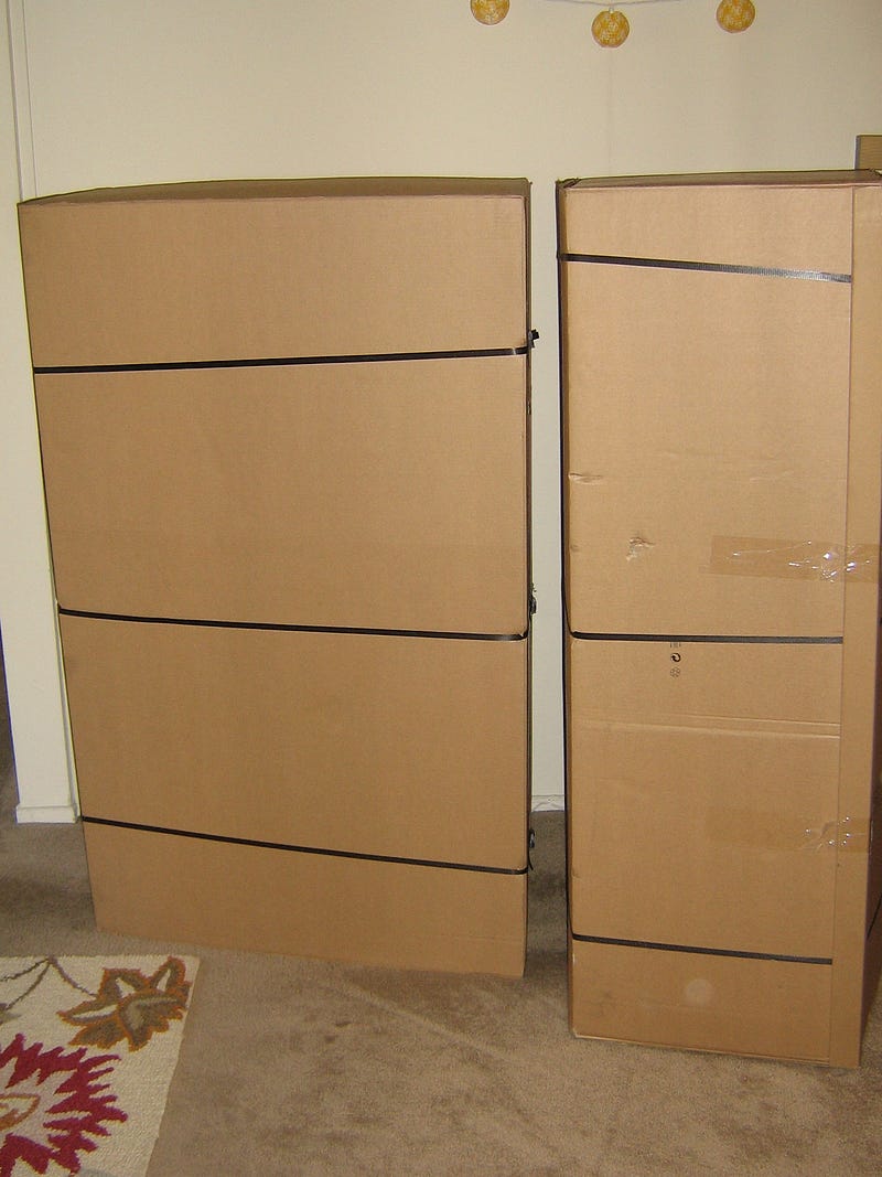 Quick-and-Dirty unboxing & assembly of Ikea Furniture