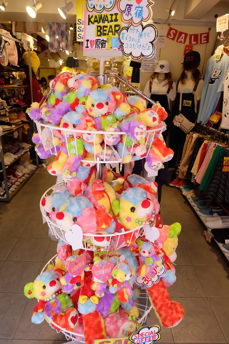 5 Best Cheap and Trendy Clothing Stores in Harajuku Tokyo!