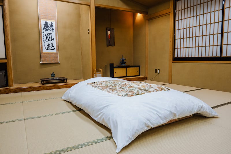The rooms for the overnight temple lodging at Ryosen-ji in Nara City