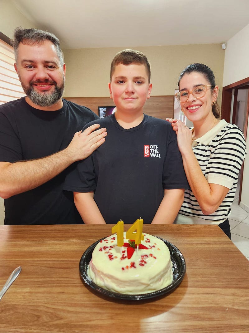 https://cdn-images-1.medium.com/max/800/1*J37UvBnJUmAQv_NWt9x5RQ@2x.jpeg
