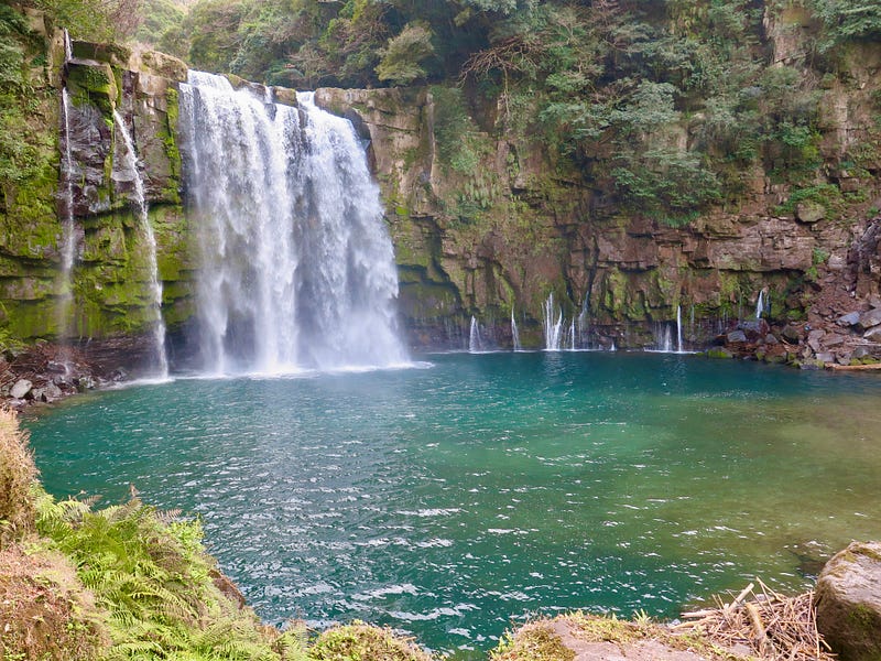 Waterfall in Kagoshima Prefecture, Kamikawa Falls.
