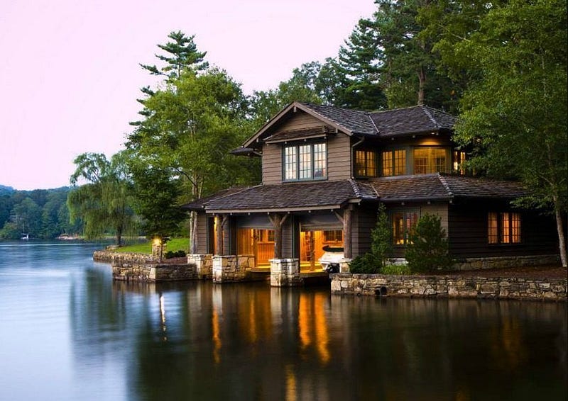 Lakehouse Architecture