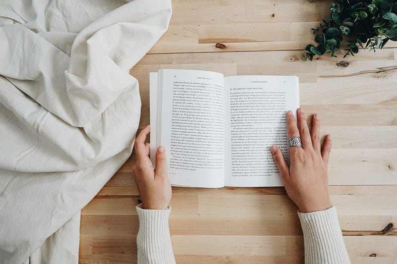 Featured image for How to Read a Book Every Week Starting This Week