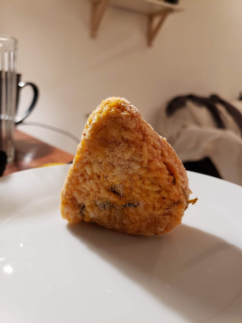Kimchi Cheese Jumeok-bap (주먹밥)