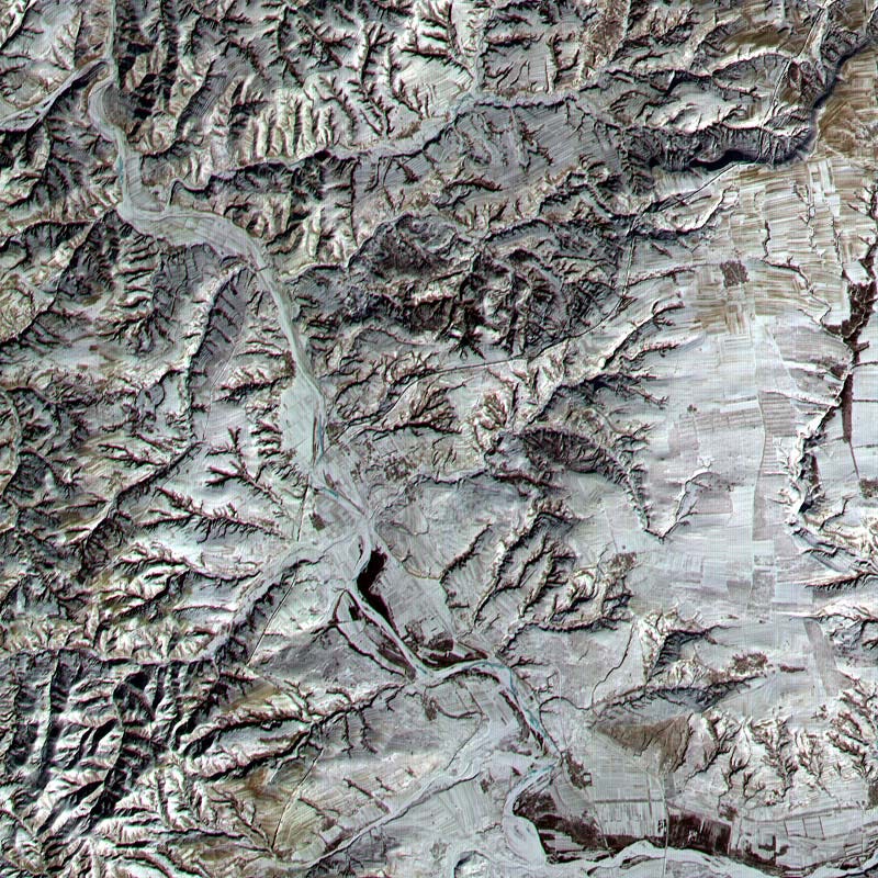 Objects on Earth visible from space: The Great Wall of China Palm Isla