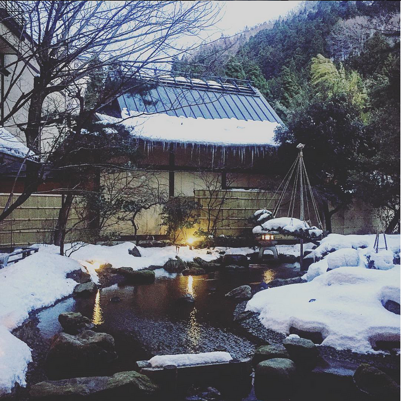 The Zen garden of Tachibanaya Ryokan in Atsumi Onsen covered in snow. This onsen is near Mt. Nihonkoku, one of the 100 Famous Mountains of Yamagata in Tohoku, north Japan