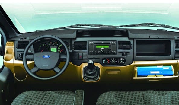 Nội thất Ford Transit 2017 Nội thất Ford Transit 2017