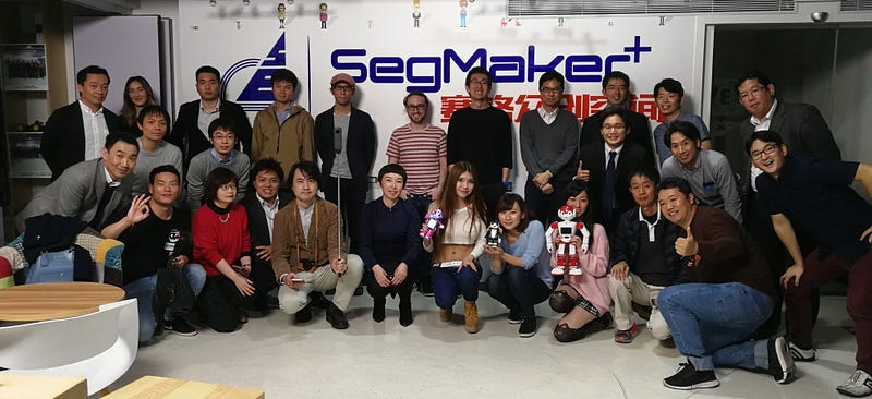 深圳華強北にて、初の月次ミートアップ。ニコ技深圳観察会{.markup–anchor .markup–figure-anchor}では今後も月次ミートアップを行っていきます。