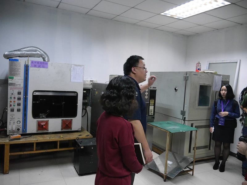 EMTEK has various inspection machines such as waterproof, dustproof,
pollution and vibration. They think the inspection plan according
to clients.