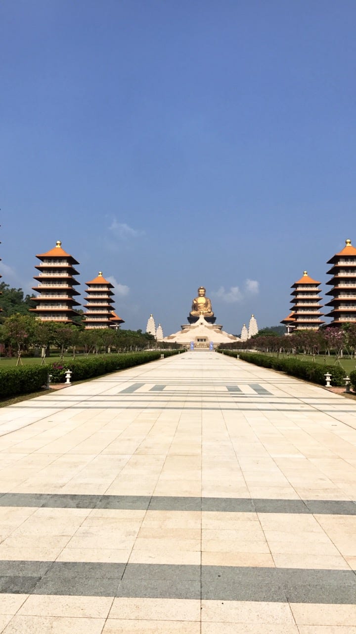 American In Taiwan Fo Guang Shan A Meditation On New Experiences