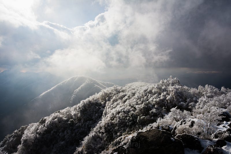 Picture of view of frozen landscape from the summit