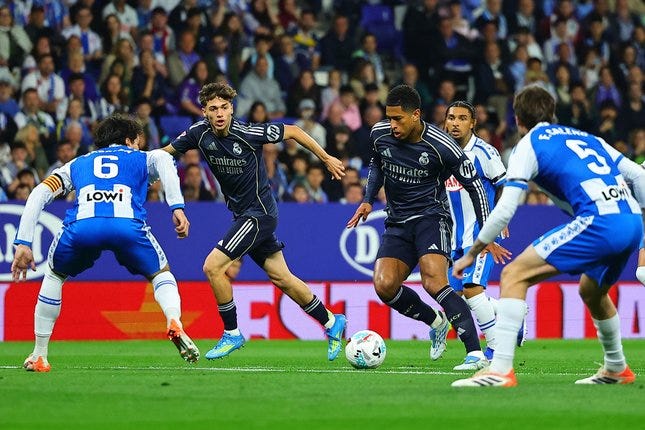 Pemain Real Madrid Jude Bellingham beraksi pada laga La Liga/Liga Spanyol antara Espanyol vs Madrid di Barcelona, Spanyol, Minggu, 3 Mei 2026 © AP Photo