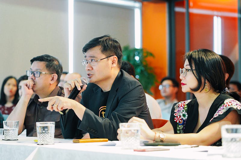 Long Vuong speaking on panel