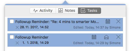 Set follow-up reminders for after the holidays