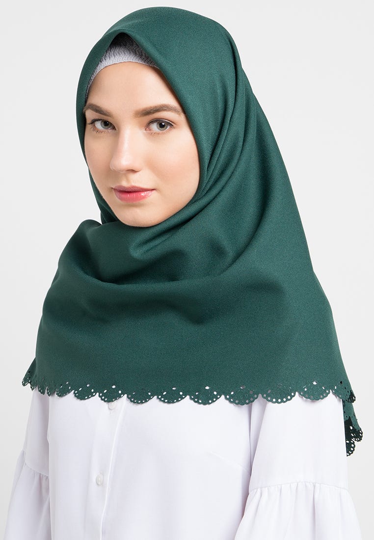 Tutorial Style Hijab Simple Kekinian Untuk Sehari Hari