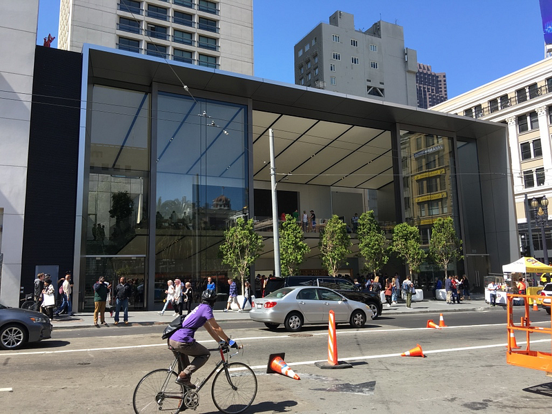 Image result for photos of San Francisco Apple store