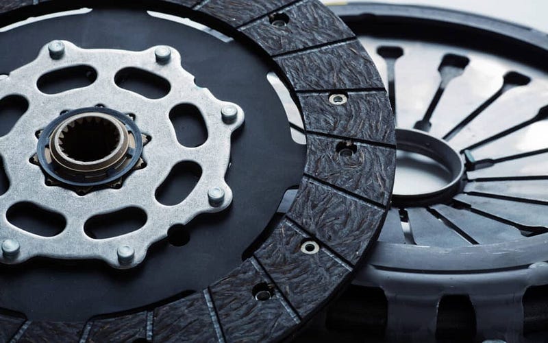 https://www.smautoservice.co.uk/clutch-repair-replacement-trowbridge-uk/