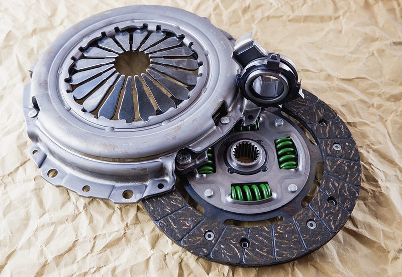 https://www.smautoservice.co.uk/clutch-repair-replacement-trowbridge-uk/