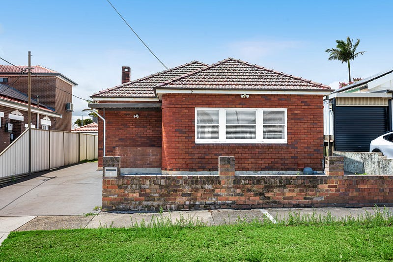 Just Listed: 6 Carinya Avenue, Brighton-Le-Sands — Character, Land & Future Potential