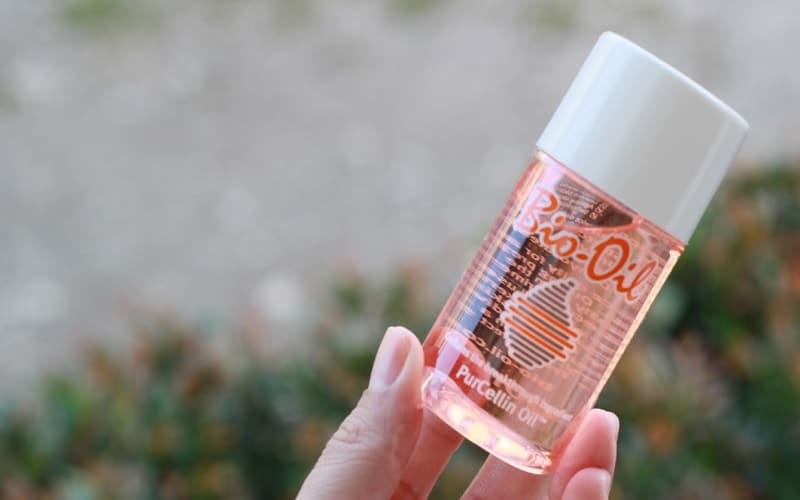 Do Stretch Marks Really Fade with Bio-Oil? (Everything You Need To Know)