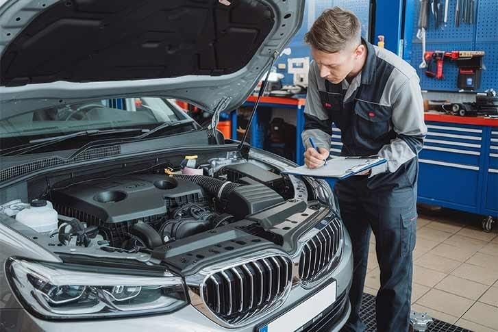https://www.smautoservice.co.uk/clutch-repair-replacement-trowbridge-uk/