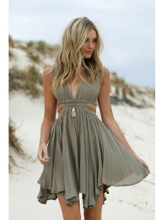 Go With the Flowy Flowy Dresses Perfect For Those 