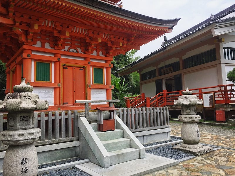 The pagoda and treasure hall found on Shiga Prefecture’s island of Chikubushima
