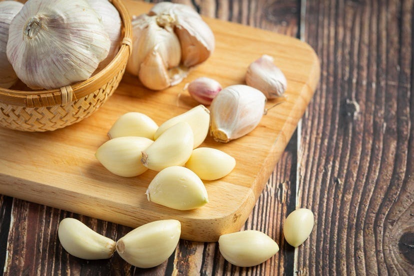 What does garlic do for the body?