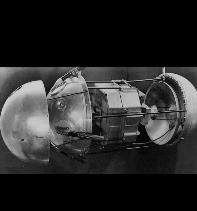 The Night Humanity Looked up:The Story of Sputnik 1