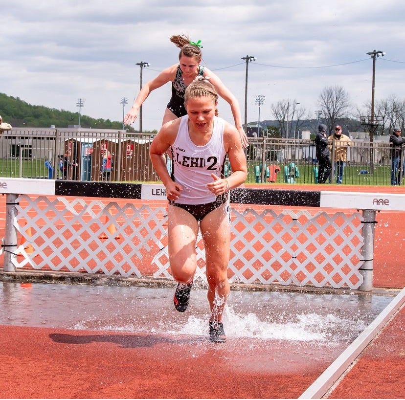 Martina Sell competing in the steeplechase in 2019